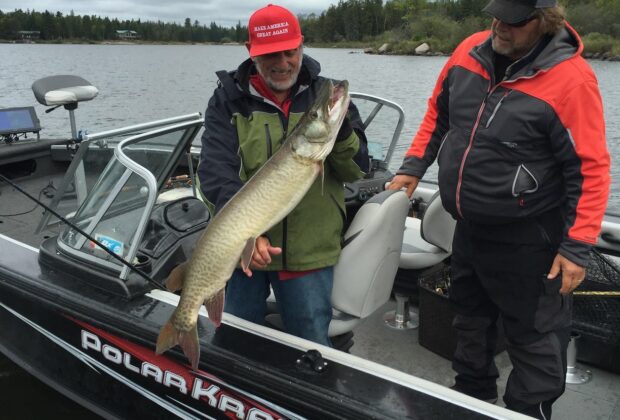 Muskie-Ontario-Minaki-IMG_4976